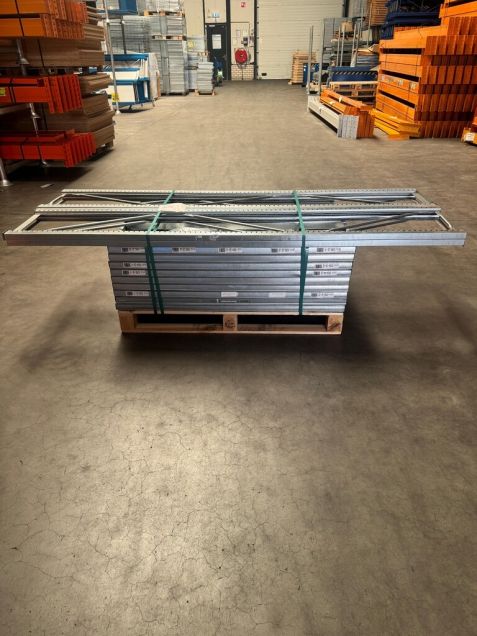 Voordeelpartij gebruikte Nedcon legbordstelling 2200x3780x400mm hxbxd 6niveaus 175kg/niv