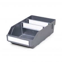 Magazijnbak 3018 Grijs met 2 verdeelschotten en 3 labels 300x180x95mm (lxbxh)