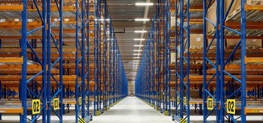 Voordeelrijen magazijnstellingen met korting